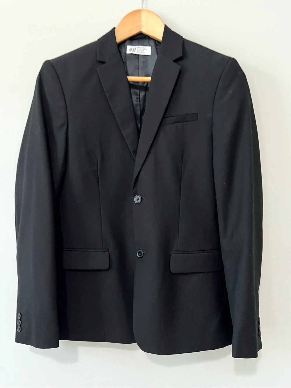 H&M classic black